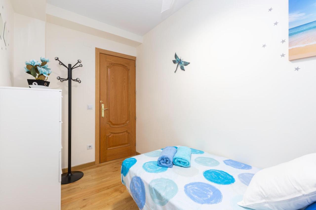 Apartamento Puente De Segovia Madri Exterior foto