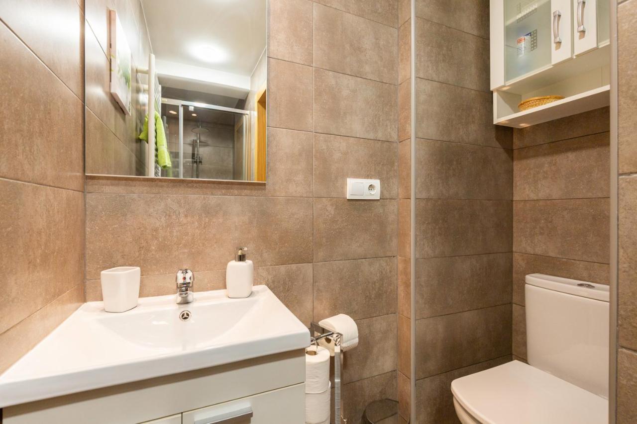 Apartamento Puente De Segovia Madri Exterior foto